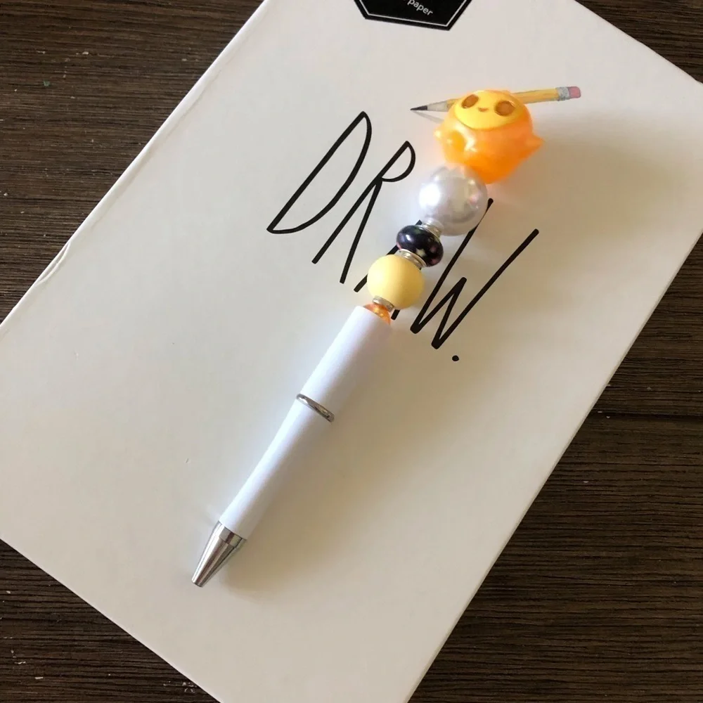 Disney Doorables: Wish: Star handmade beaded pen